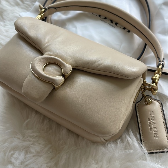 Coach Pillow Tabby 18 Ivory - Picture 2 of 11